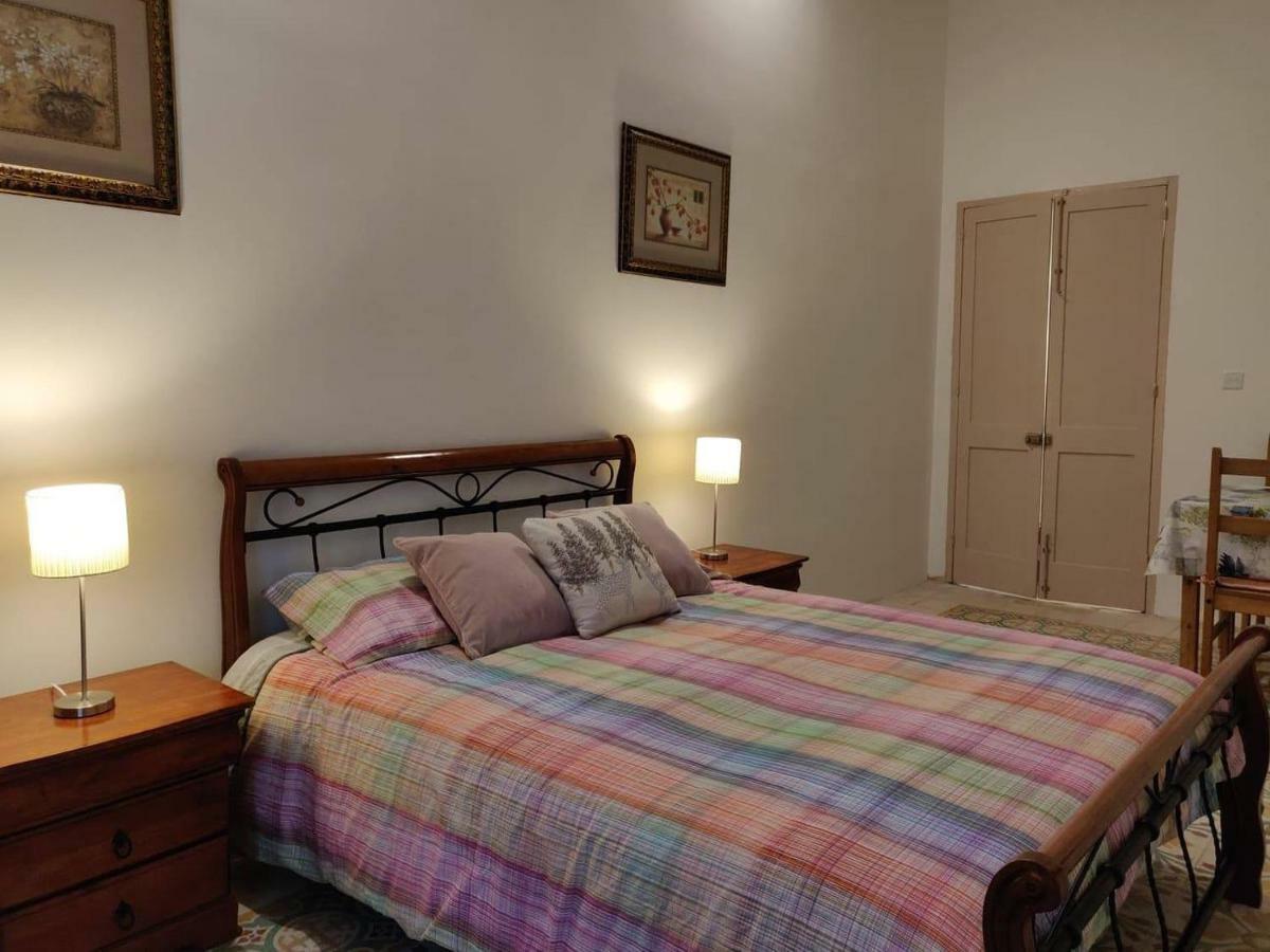 Rons Town House Apartamento Tarxien Exterior foto