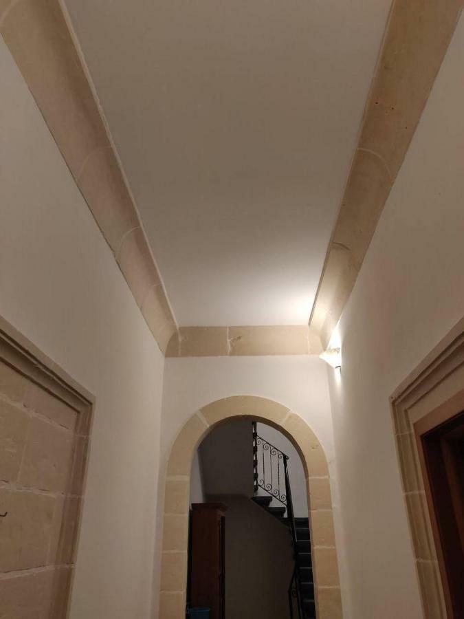 Rons Town House Apartamento Tarxien Exterior foto
